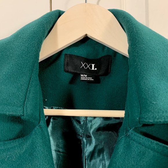 🌲 Forest Green Pea Coat 🌲 - Picture 2 of 4